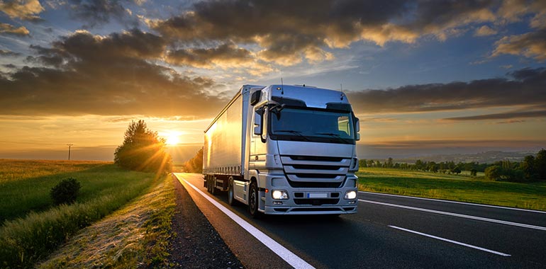 Bored By The Same Old Job? Be A Truck Driver!